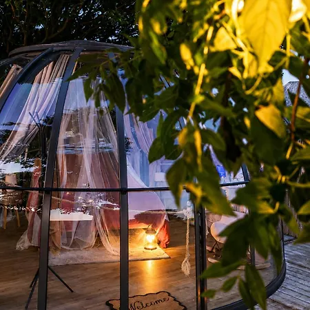 Le Domaine De Vehir - Dome Romantique Au Coeur D'une Ferme